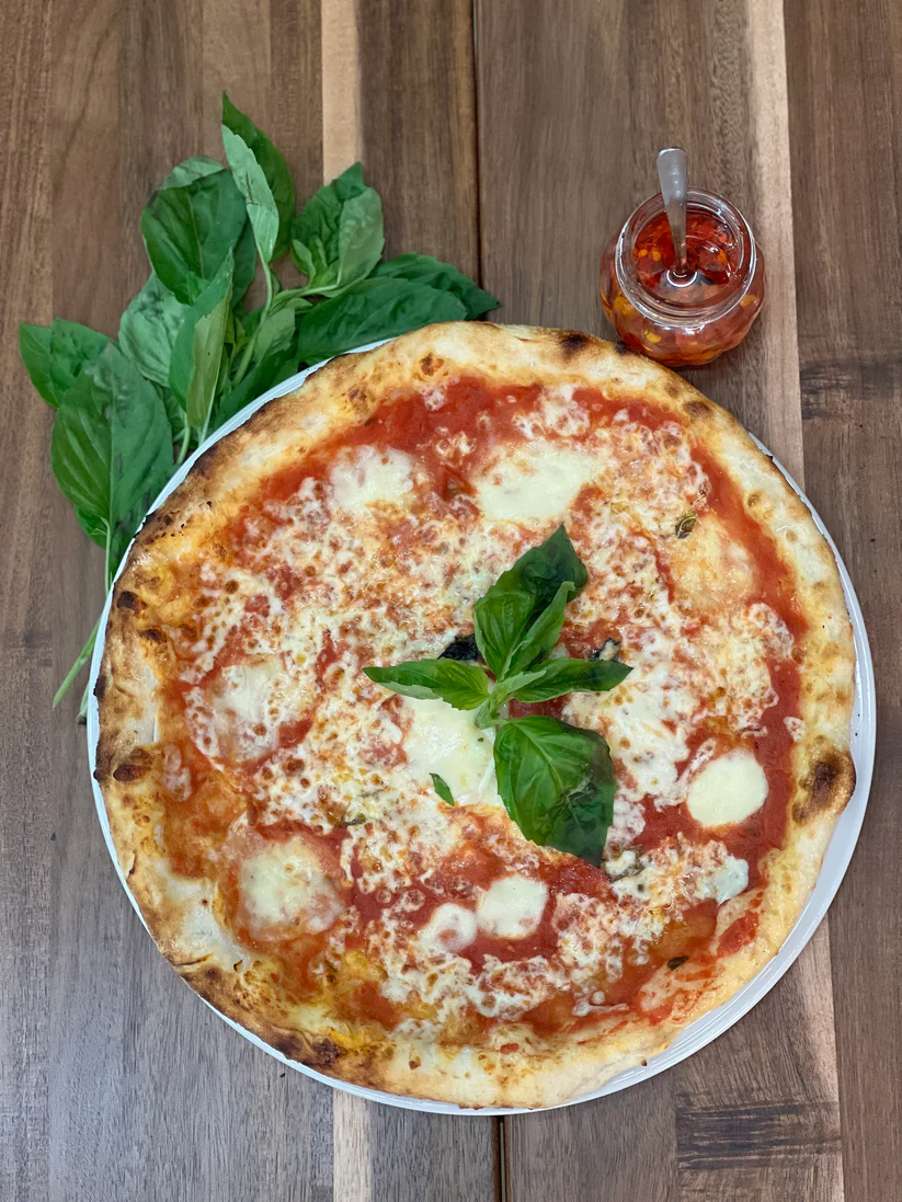 Pizzas surgelées de style four à bois – À l’unité